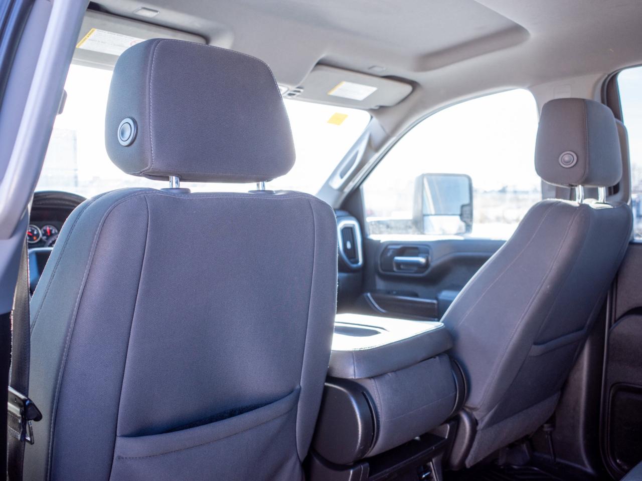 2023 Chevrolet SILVERADO 2500HD LT - 6.6 L V8 Gas Engine Photo