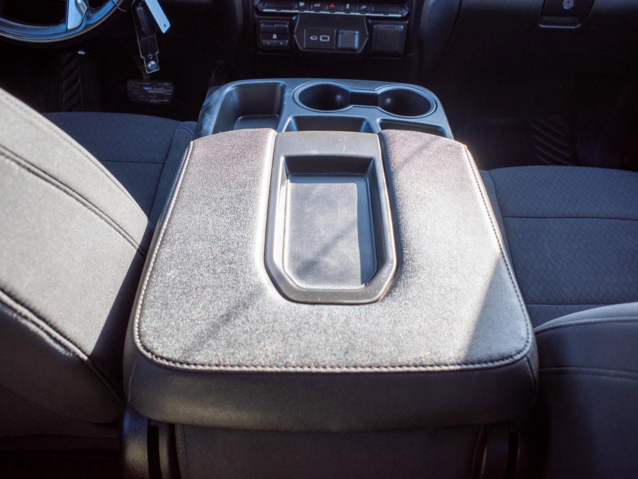 2023 Chevrolet SILVERADO 2500HD LT - 6.6 L V8 Gas Engine Photo