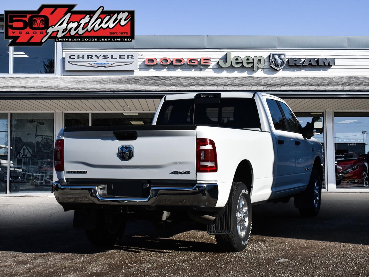 2023 RAM 2500 Big Horn Crew Cab 4x4 Photo2