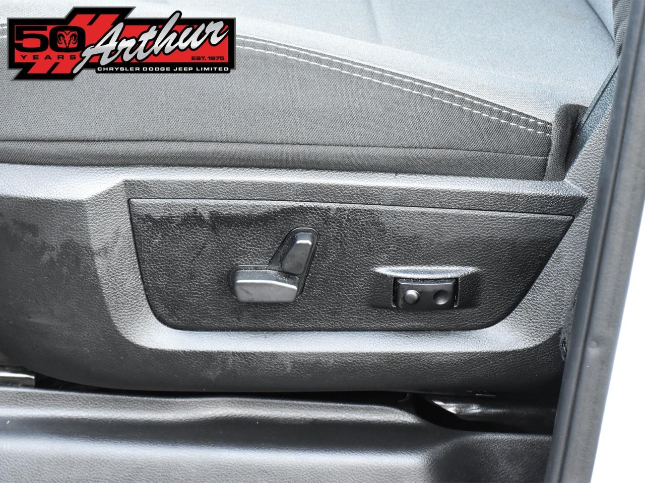 2023 RAM 2500 Big Horn Crew Cab 4x4 Photo