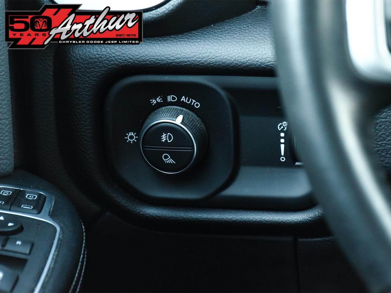 2023 RAM 2500 Big Horn Crew Cab 4x4 Photo