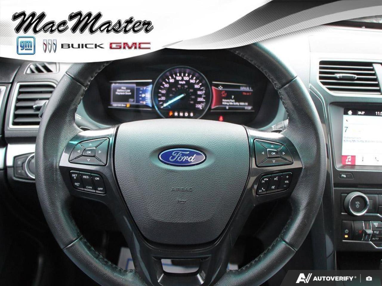 2017 Ford Explorer XLTXLT, V6, 4WD, NAV, ROOF, HEATED CLOTH, AS-TRADE Photo