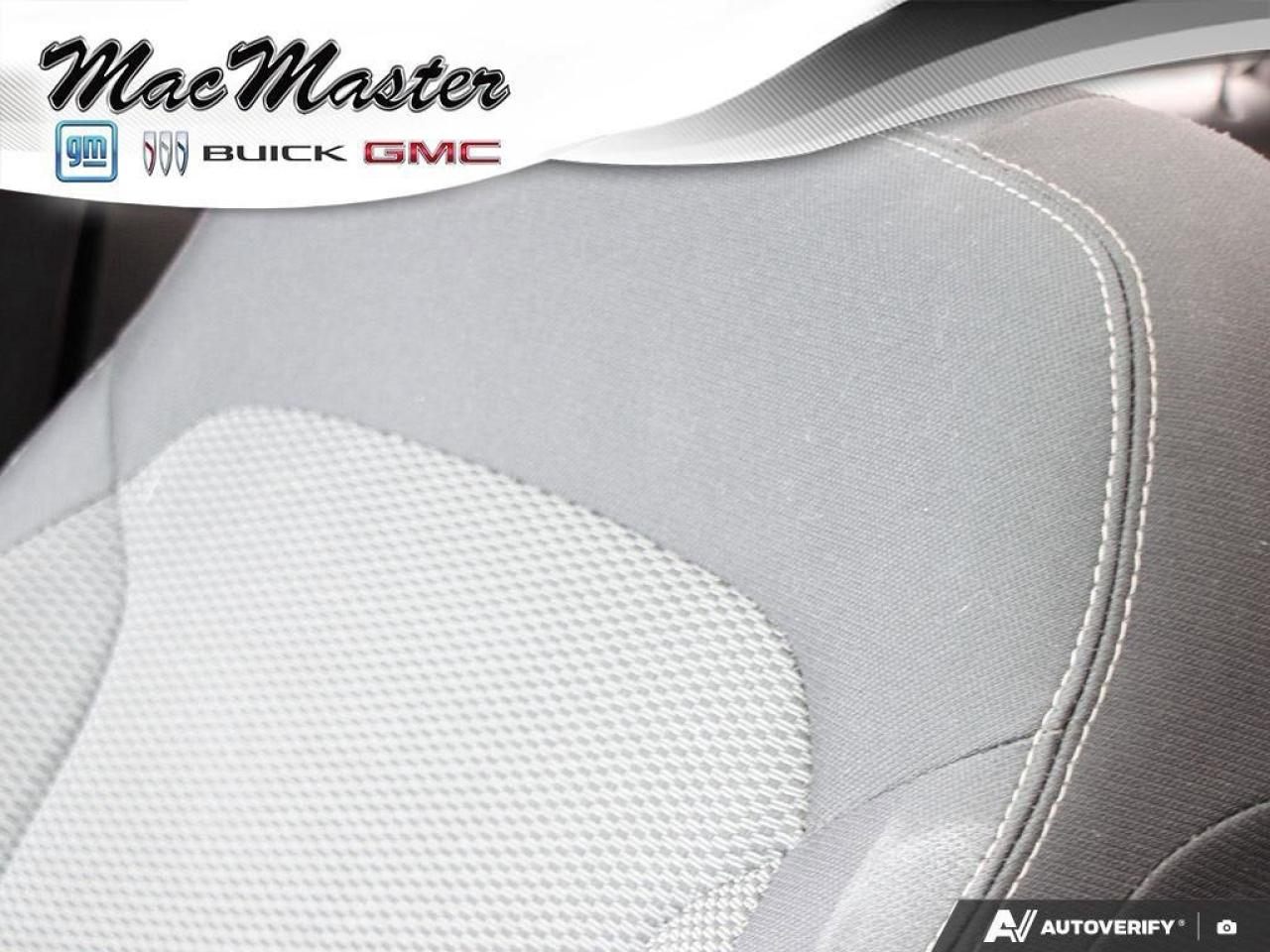 2017 Ford Explorer XLTXLT, V6, 4WD, NAV, ROOF, HEATED CLOTH, AS-TRADE Photo