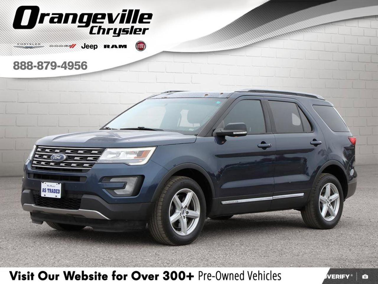 2017 Ford Explorer XLTXLT, V6, 4WD, NAV, ROOF, HEATED CLOTH, AS-TRADE Photo0