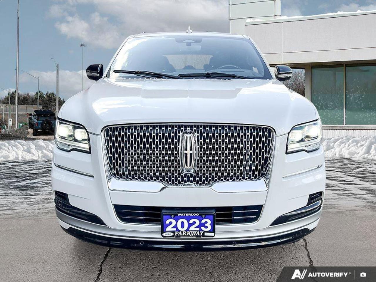 2023 Lincoln Navigator Reserve   ONE OWNER   MASSAGE SEATS   LTHR ONE OWN Photo2