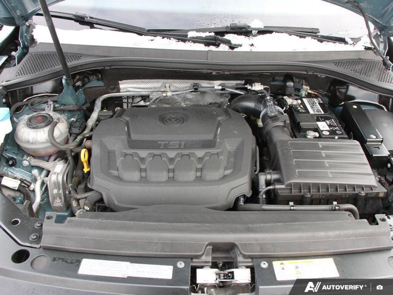 2021 Volkswagen Tiguan ComfortlineONE-OWNER, ACCIDENT-FREE, AWD, POWER TA Photo