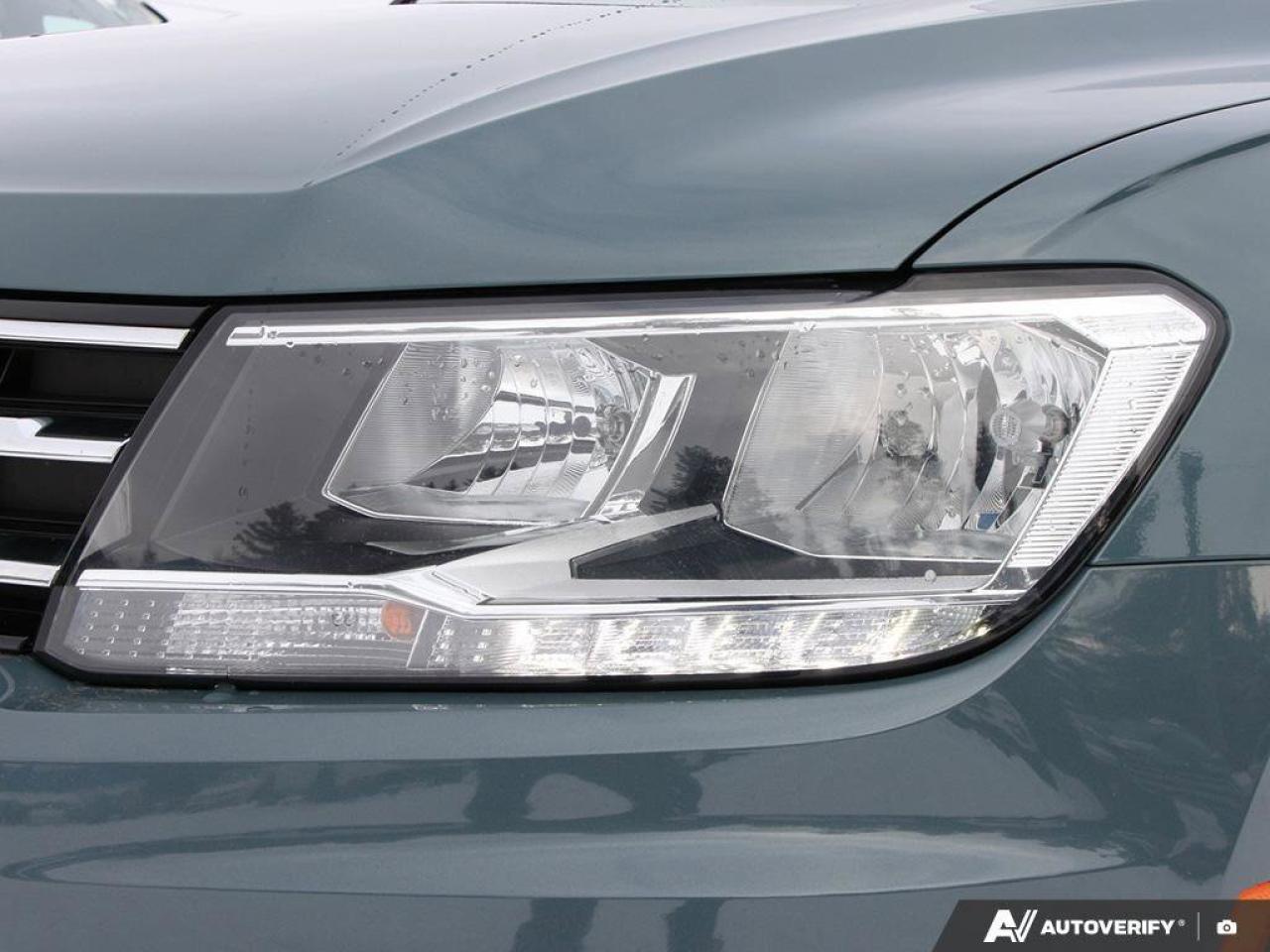 2021 Volkswagen Tiguan ComfortlineONE-OWNER, ACCIDENT-FREE, AWD, POWER TA Photo