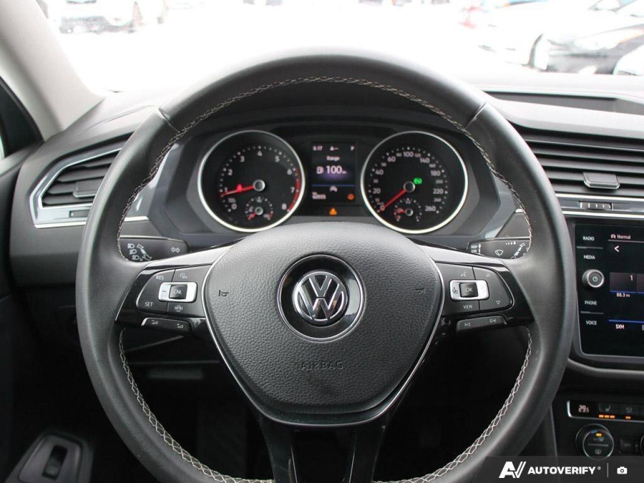 2021 Volkswagen Tiguan ComfortlineONE-OWNER, ACCIDENT-FREE, AWD, POWER TA Photo