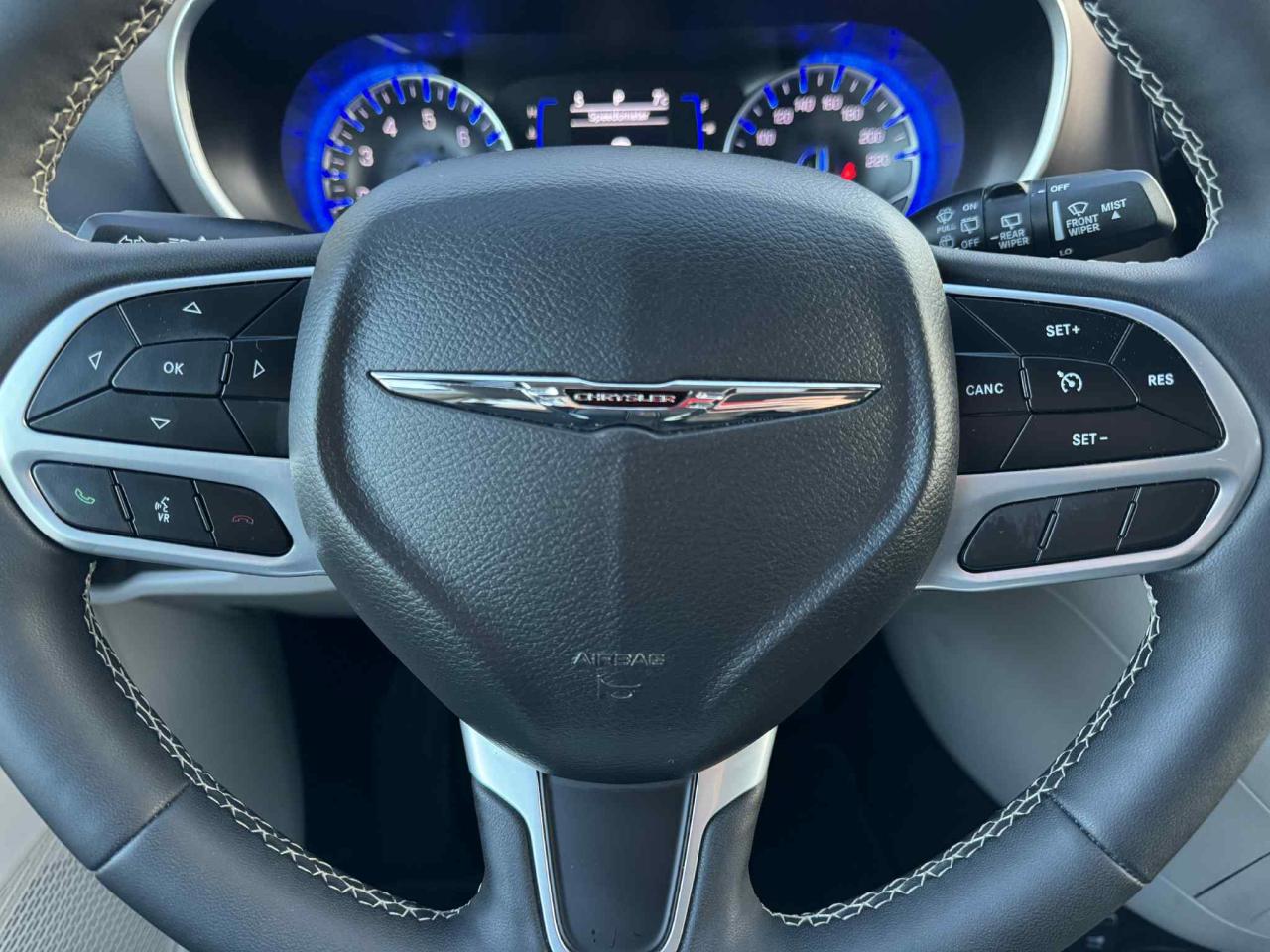 2024 Chrysler Grand Caravan SXT Photo