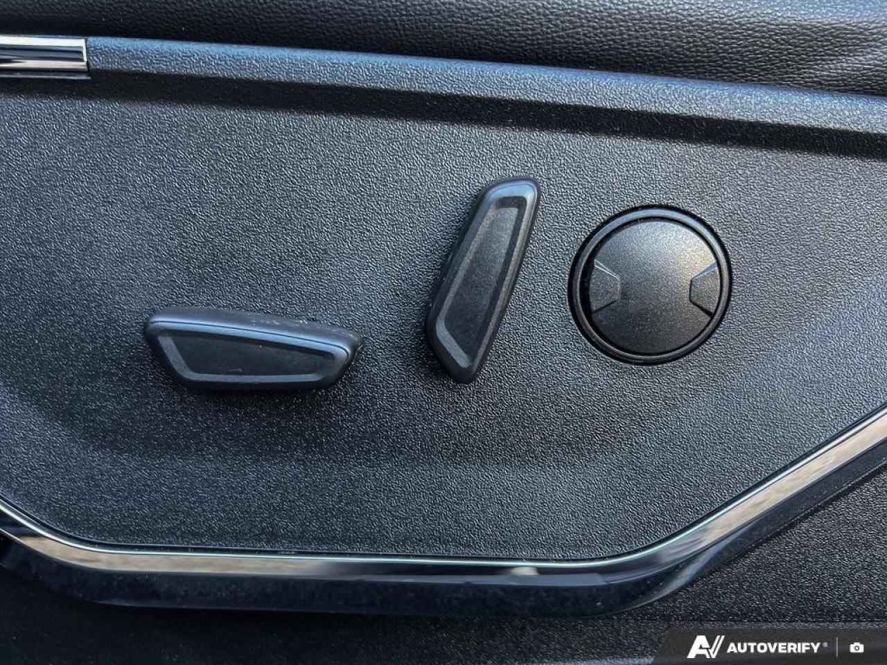 2024 Ford F-150 LARIAT   ONE OWNER   LTHR   MOONROOF ONE OWNER   L Photo