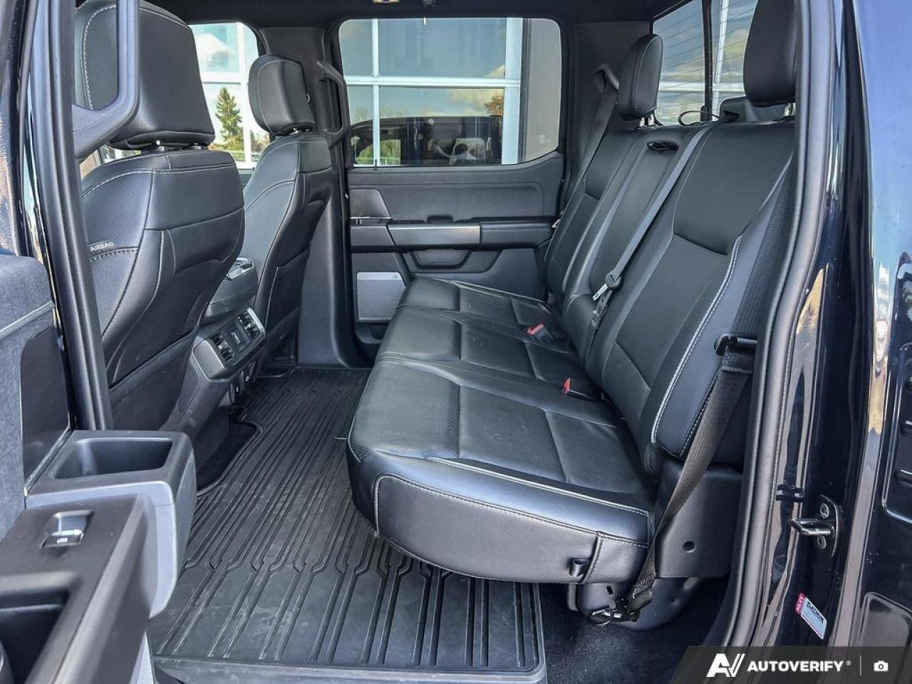 2024 Ford F-150 LARIAT   ONE OWNER   LTHR   MOONROOF ONE OWNER   L Photo