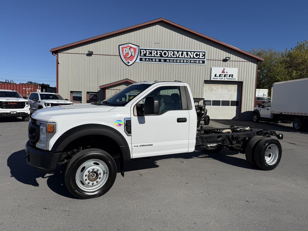 2020 Ford F-550 XLT 4WD Reg Cab 169  WB 84  CA Photo2