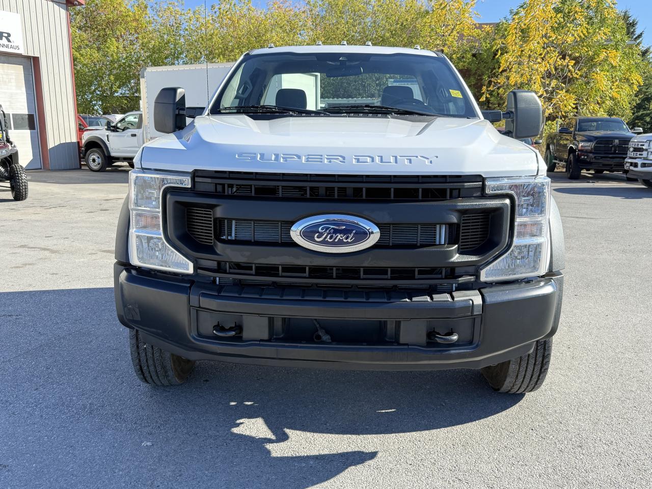 2020 Ford F-550 XLT 4WD Reg Cab 169  WB 84  CA Photo