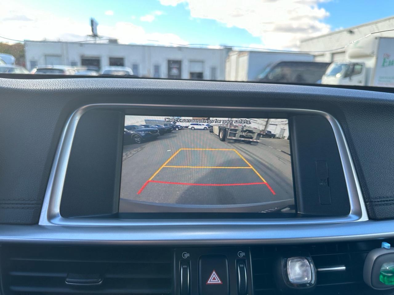 2019 Kia Optima SX Turbo ~ LEATHER ~ CARPLAY ~ CERTIFIED Photo