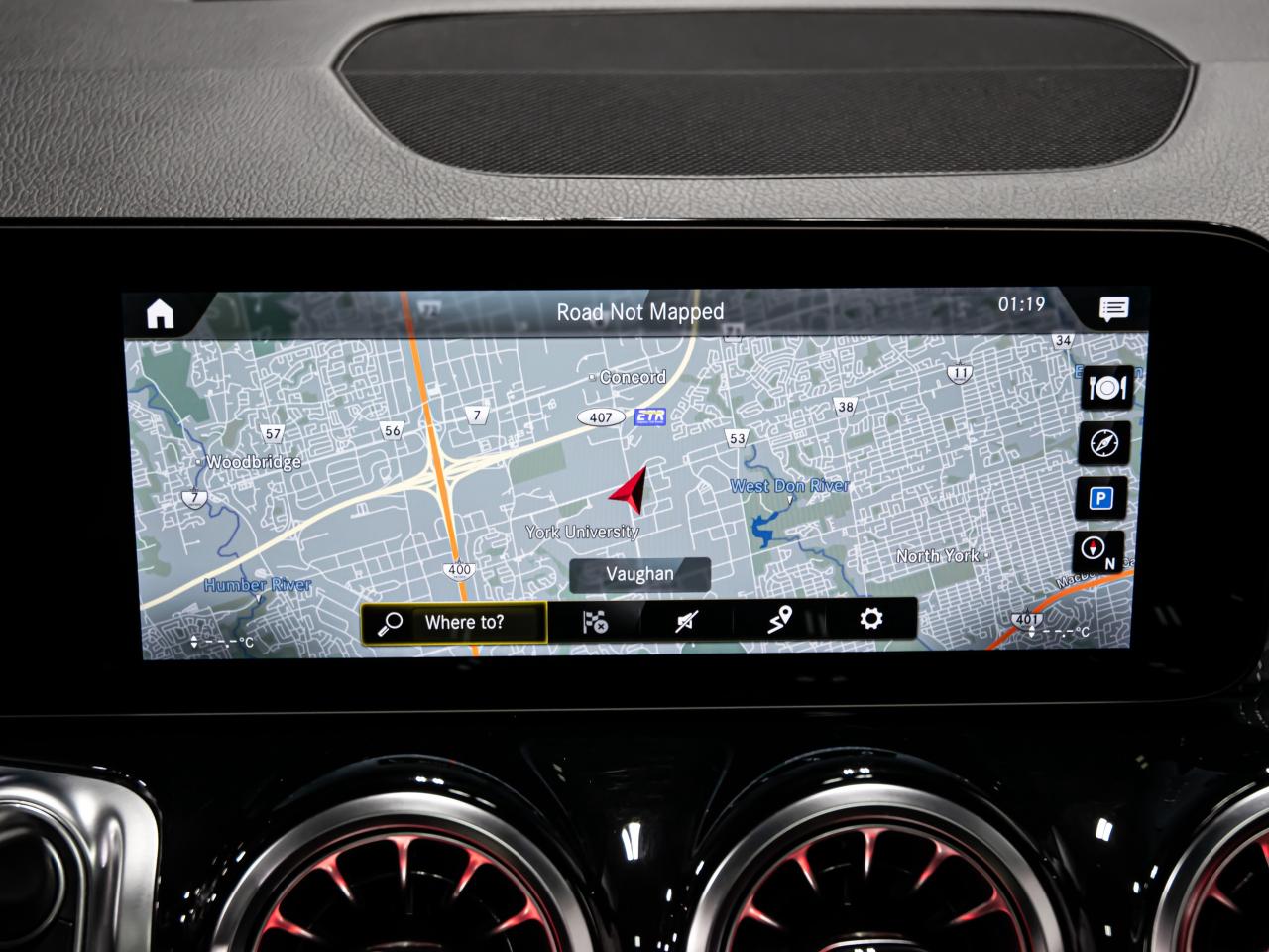 2022 Mercedes-Benz GLB GLB 250 4MATIC SUV BLIND SPOTS NAVI REAR CAMERA Photo