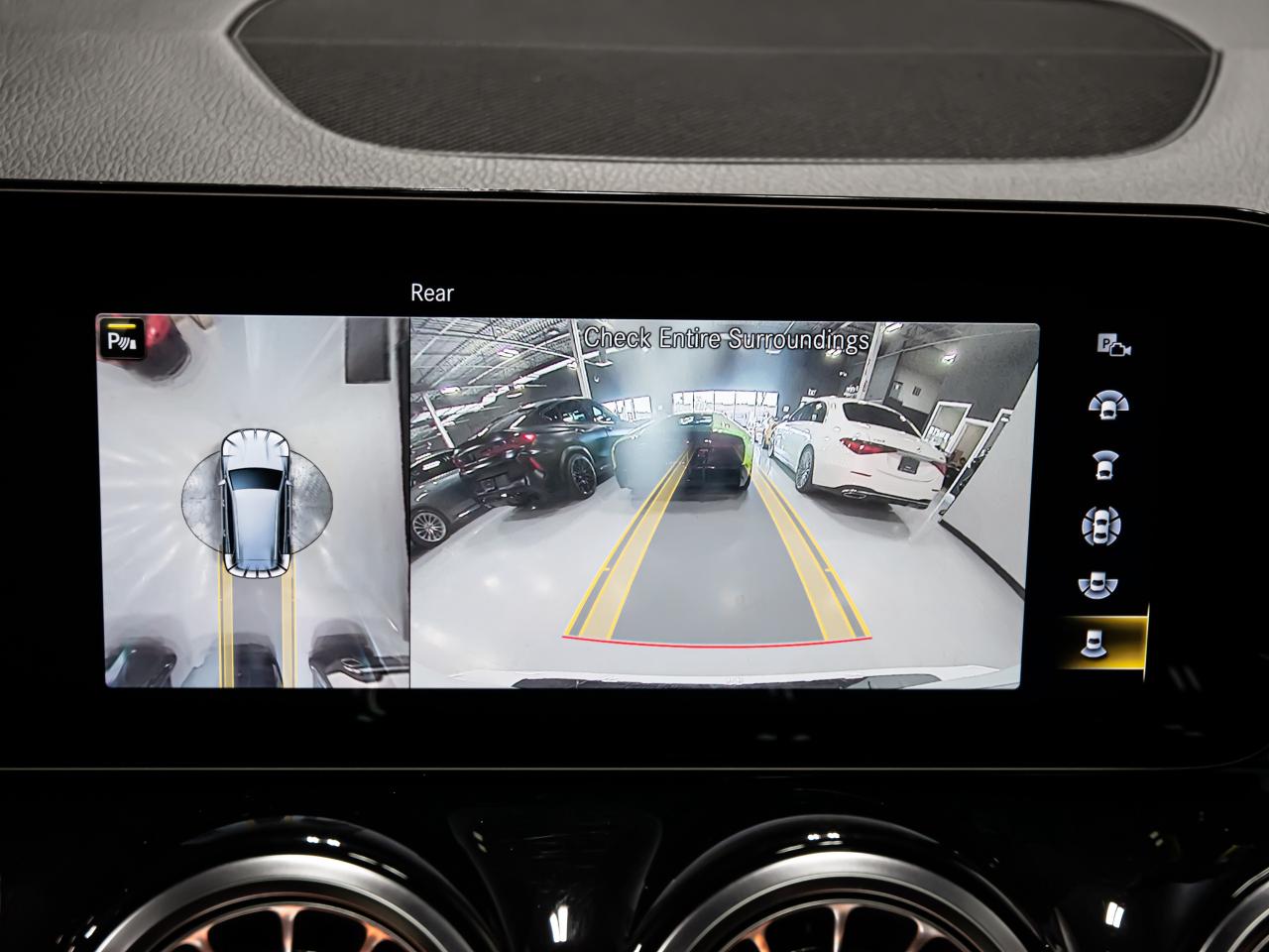 2022 Mercedes-Benz GLB GLB 250 4MATIC SUV BLIND SPOTS NAVI REAR CAMERA Photo