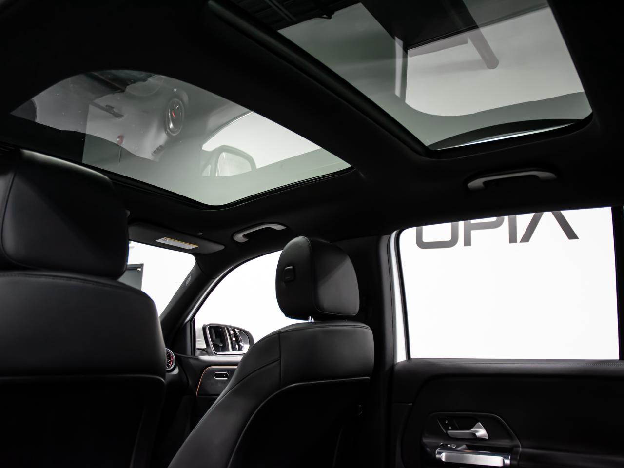 2022 Mercedes-Benz GLB GLB 250 4MATIC SUV BLIND SPOTS NAVI REAR CAMERA Photo