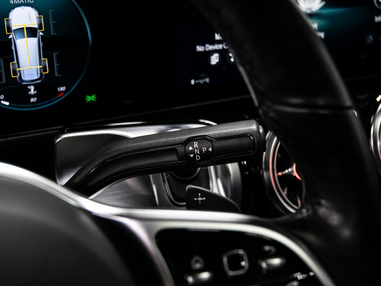 2022 Mercedes-Benz GLB GLB 250 4MATIC SUV BLIND SPOTS NAVI REAR CAMERA Photo