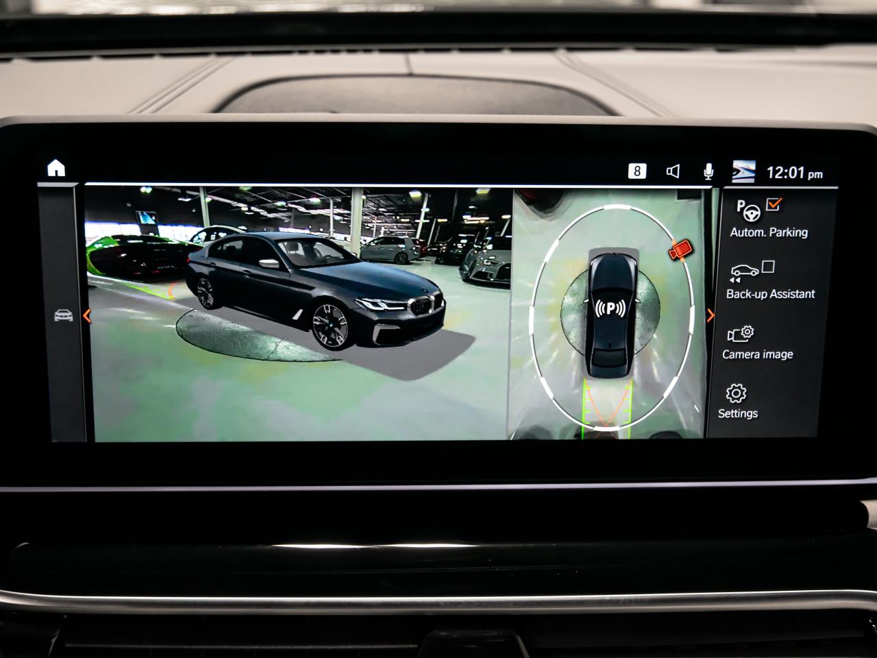 2021 BMW 5 Series M550i xDrive REMOTE PARKING PKG HEADS UP NAVI Photo