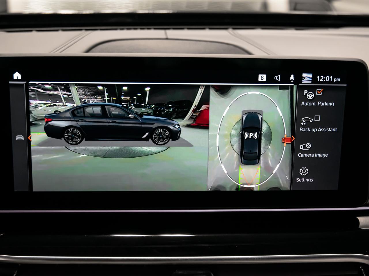 2021 BMW 5 Series M550i xDrive REMOTE PARKING PKG HEADS UP NAVI Photo