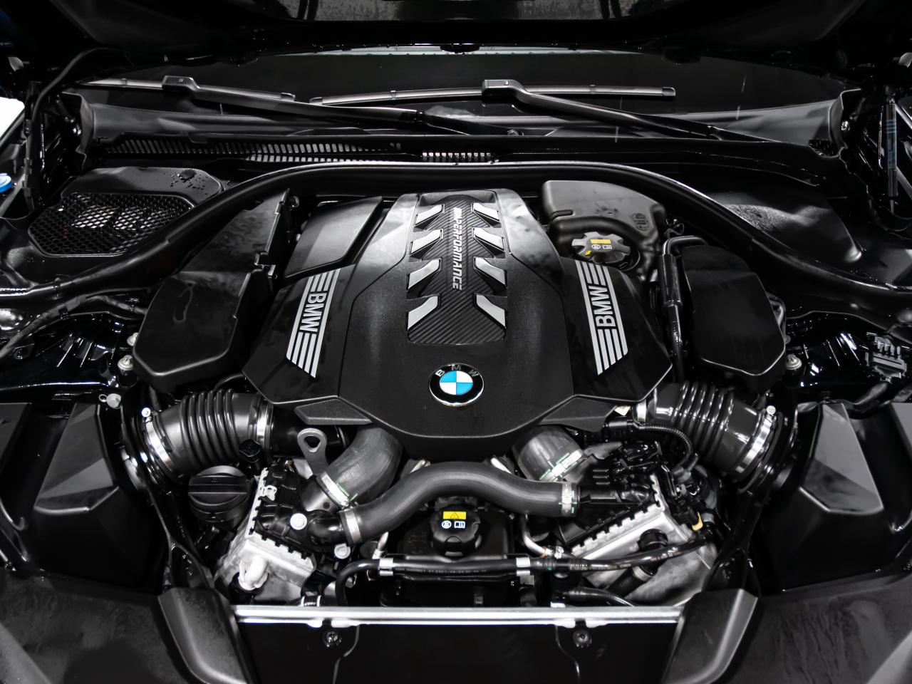 2021 BMW 5 Series M550i xDrive REMOTE PARKING PKG HEADS UP NAVI Photo