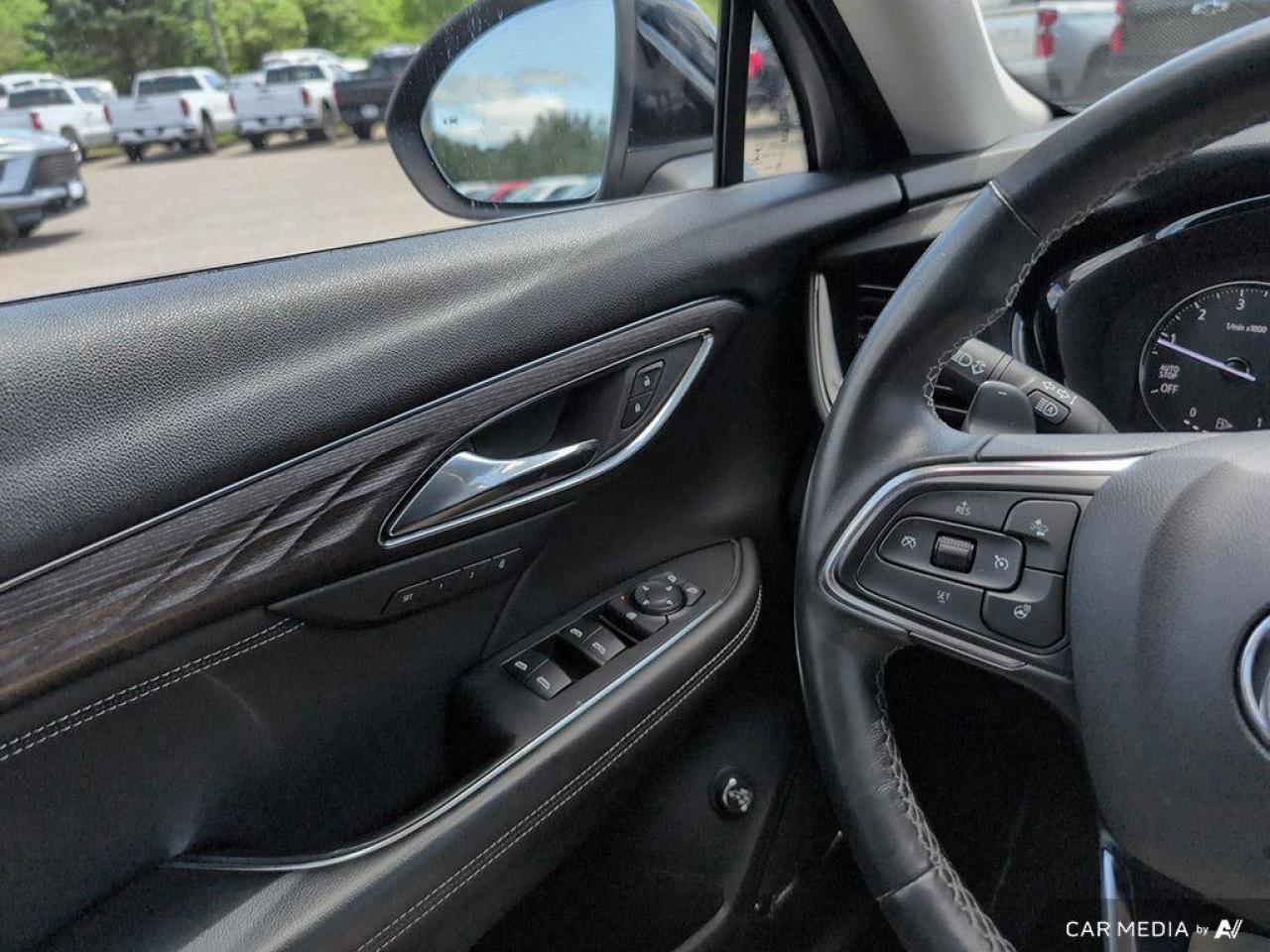 2022 Buick Envision AvenirOne Owner   Sunroof   Heated Seats   Remote Photo