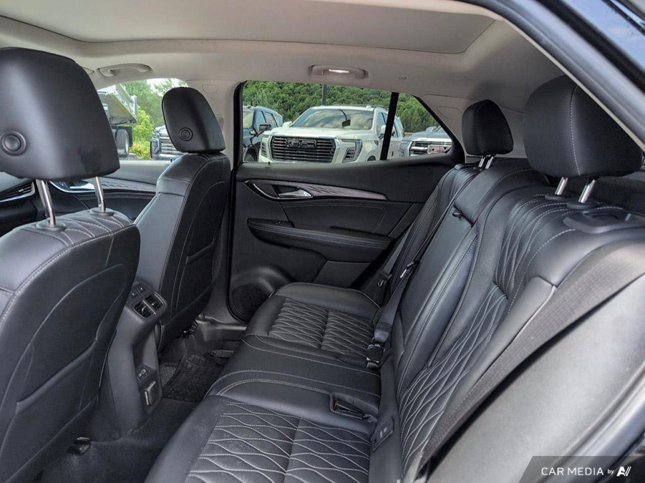 2022 Buick Envision AvenirOne Owner   Sunroof   Heated Seats   Remote Photo