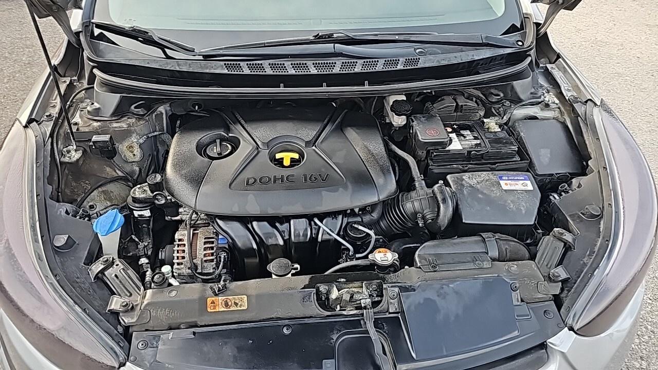 2016 Hyundai Elantra 4dr Sdn Auto Sport Appearance/Sun Roof/Fog Light/R Photo