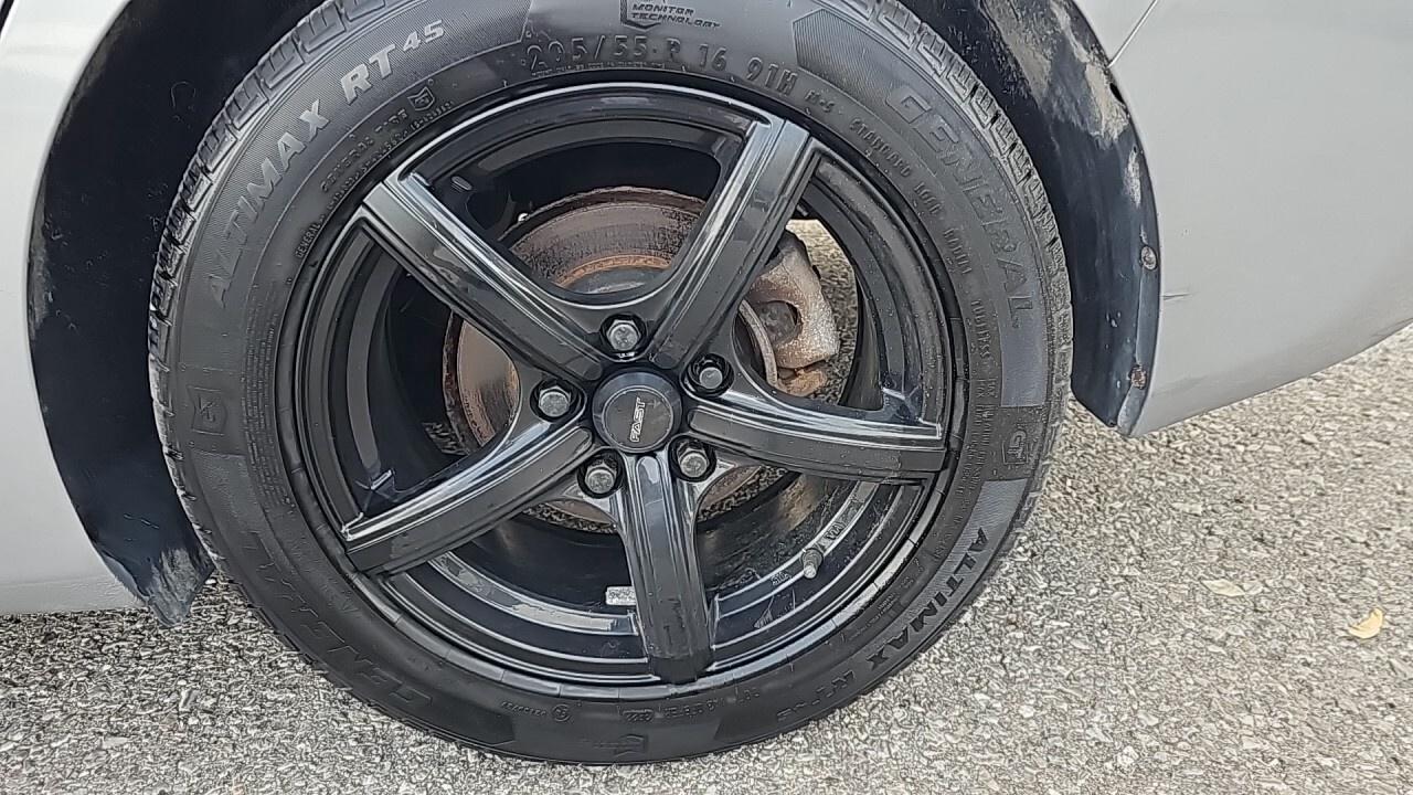 2016 Hyundai Elantra 4dr Sdn Auto Sport Appearance/Sun Roof/Fog Light/R Photo