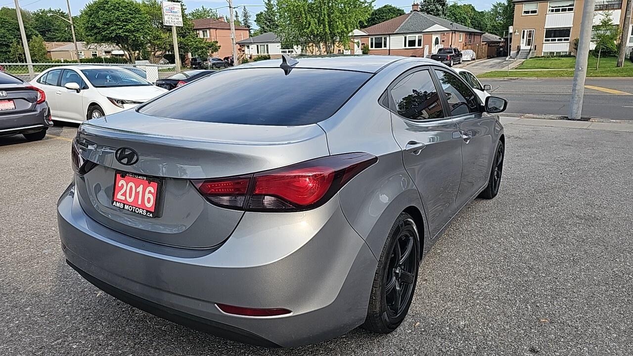 2016 Hyundai Elantra 4dr Sdn Auto Sport Appearance/Sun Roof/Fog Light/R Photo3