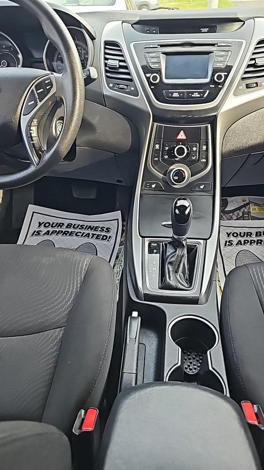 2016 Hyundai Elantra 4dr Sdn Auto Sport Appearance/Sun Roof/Fog Light/R Photo