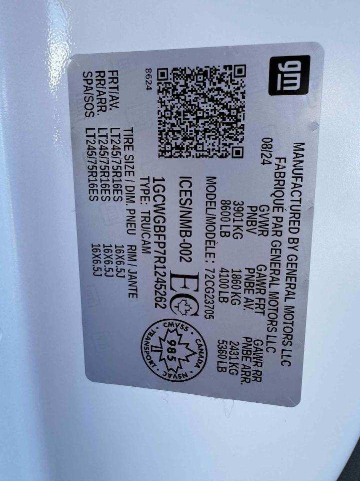 2024 Chevrolet Express RWD 2500 Photo