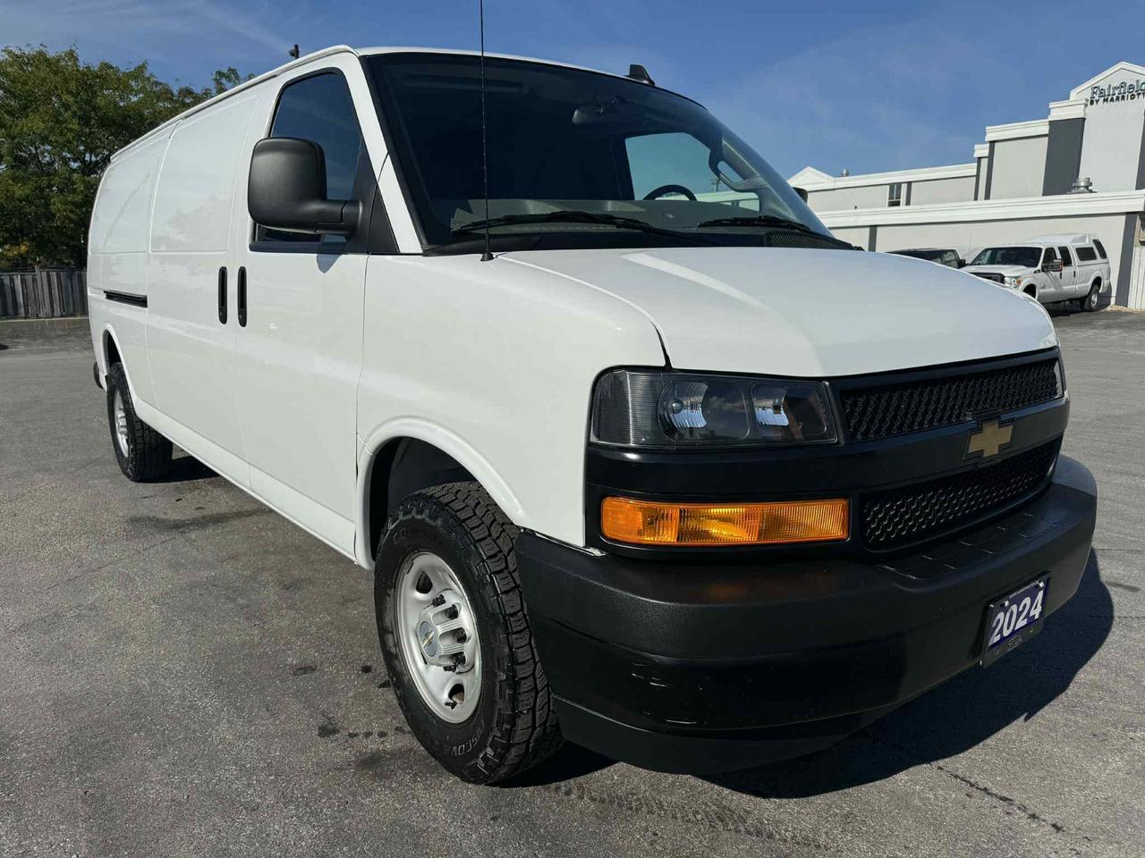 2024 Chevrolet Express RWD 2500 Photo