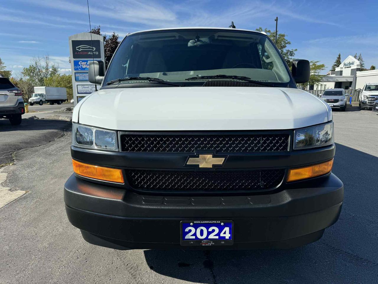 2024 Chevrolet Express RWD 2500 Photo