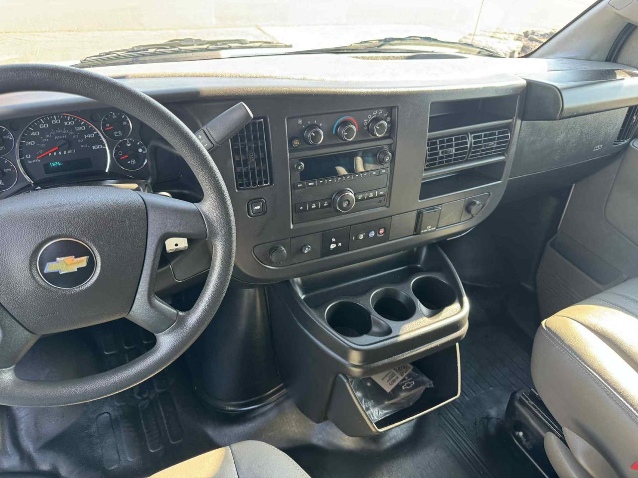 2024 Chevrolet Express RWD 2500 Photo