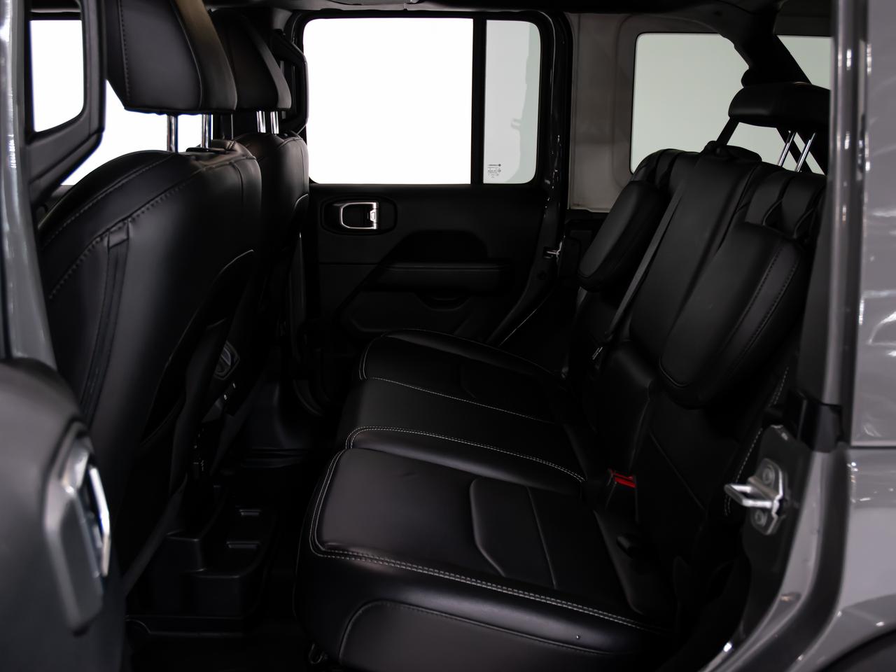 2021 Jeep Wrangler 4xe UNLIMITED SAHARA 4x4 ELECTRIC NAVI REAR VIEW CAM Photo