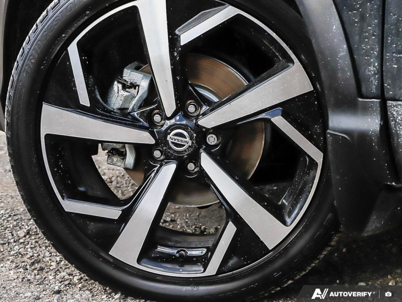 2022 Nissan Qashqai SVACCIDENT-FREE, SUNROOF, BACKUP CAM, HTD SEATS, C Photo