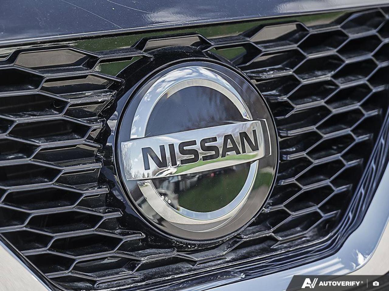 2022 Nissan Qashqai SVACCIDENT-FREE, SUNROOF, BACKUP CAM, HTD SEATS, C Photo