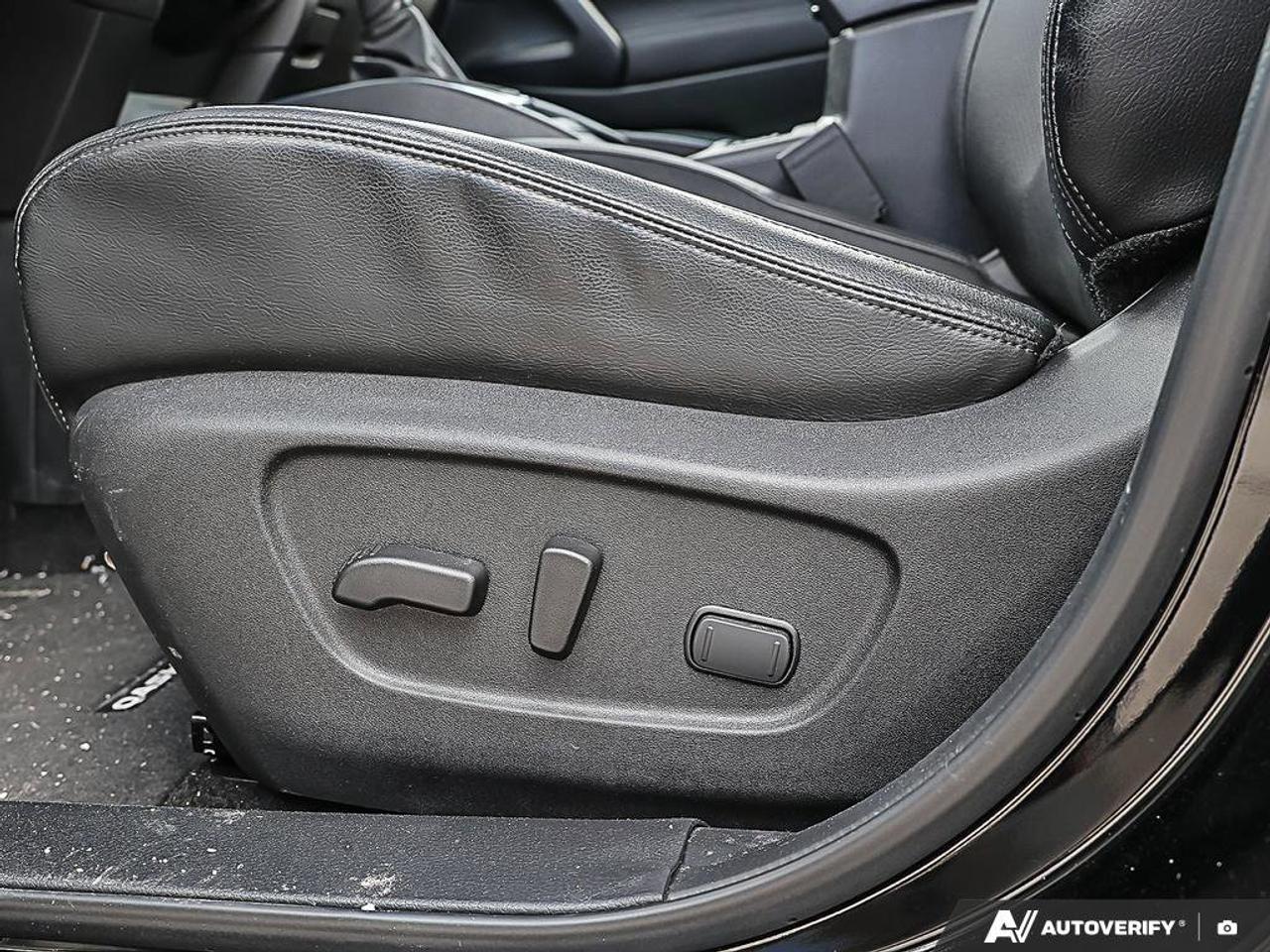 2022 Nissan Qashqai SVACCIDENT-FREE, SUNROOF, BACKUP CAM, HTD SEATS, C Photo