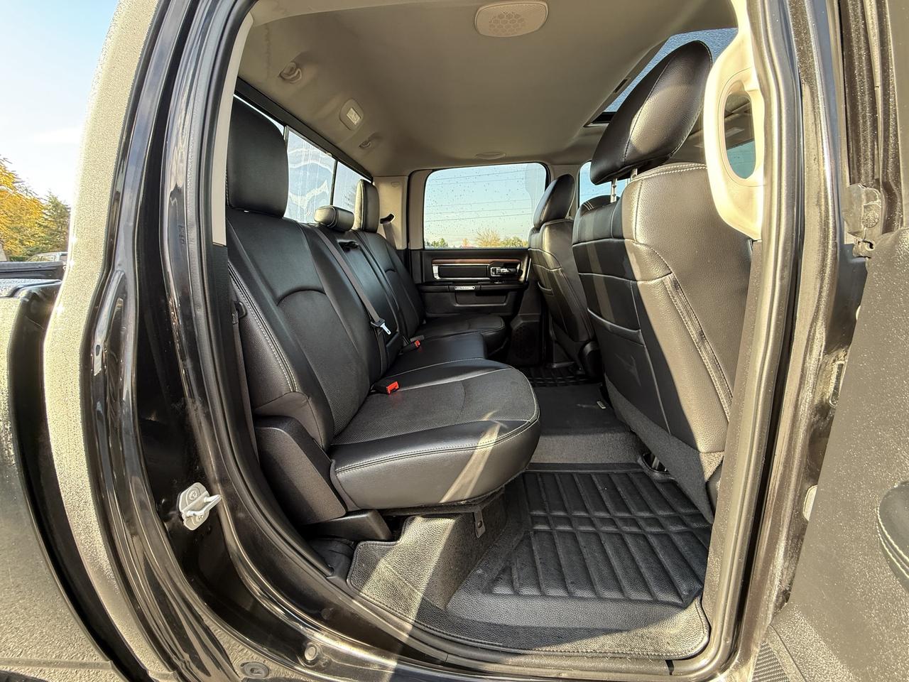 2016 RAM 2500 LARAMIE LEVEL/WHEEL/TIRE PKG!! Photo