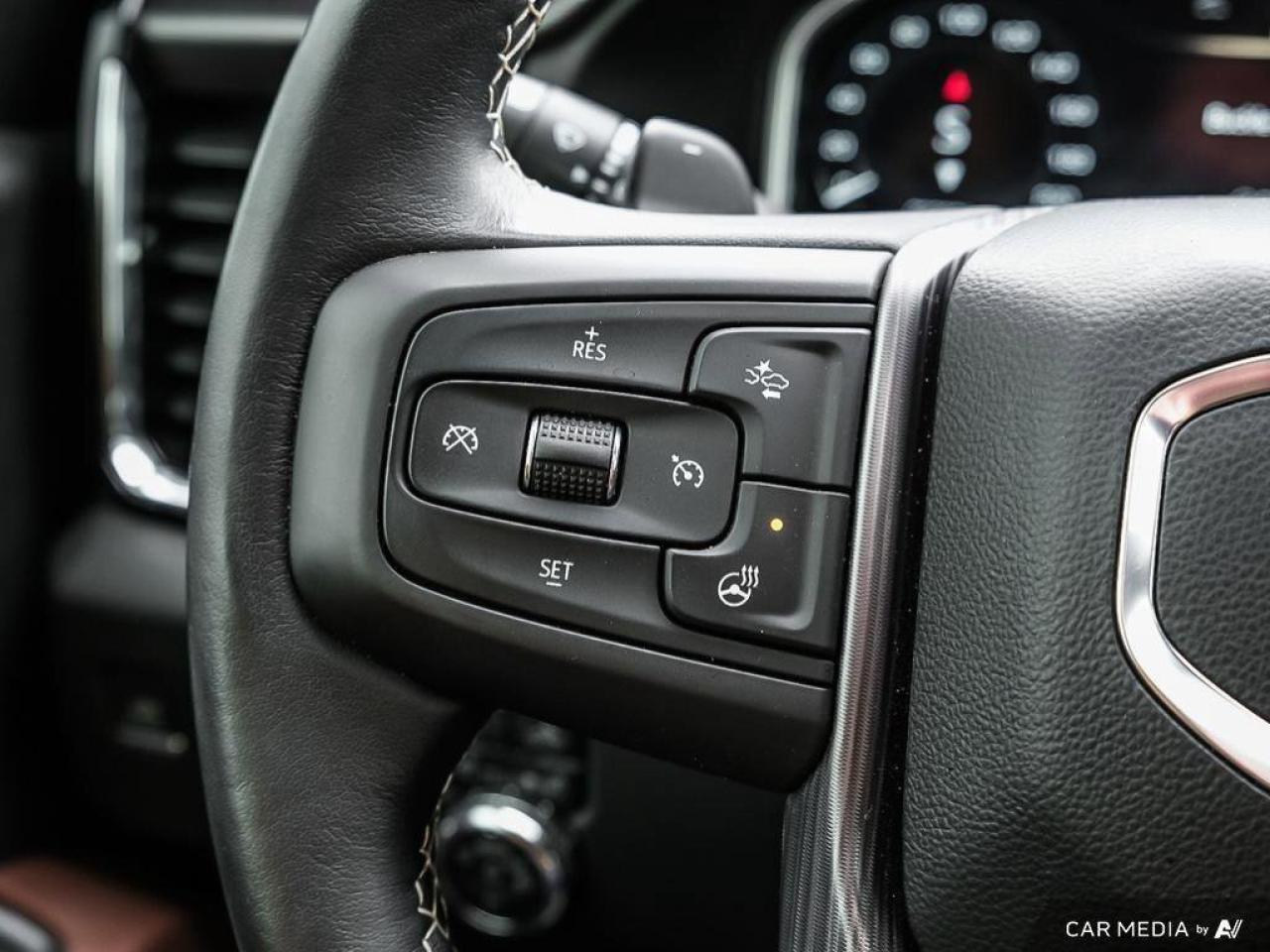 2023 GMC Sierra 1500 Denali UltimateDENALI ULTIMATE, 6.2L, LOADED, 1-OW Photo