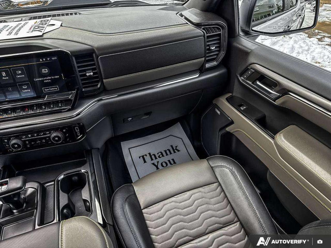 2024 Chevrolet Silverado 1500 BEDLINER. RUNNING BOARDS. TONNEAU COVER. HITCH GUIDANCE W/HITCH VIEW. TRAILERING PKG. HD SURROUND VISION. Photo