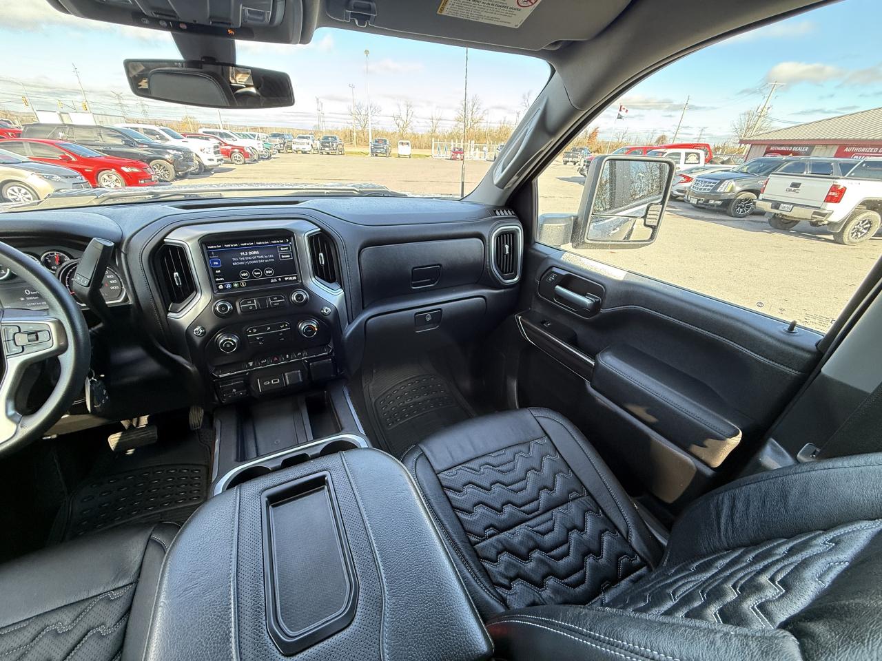 2021 Chevrolet SILVERADO 2500HD LT BDS LIFT/WHEEL/TIRE/LEATHER PKG!! Photo