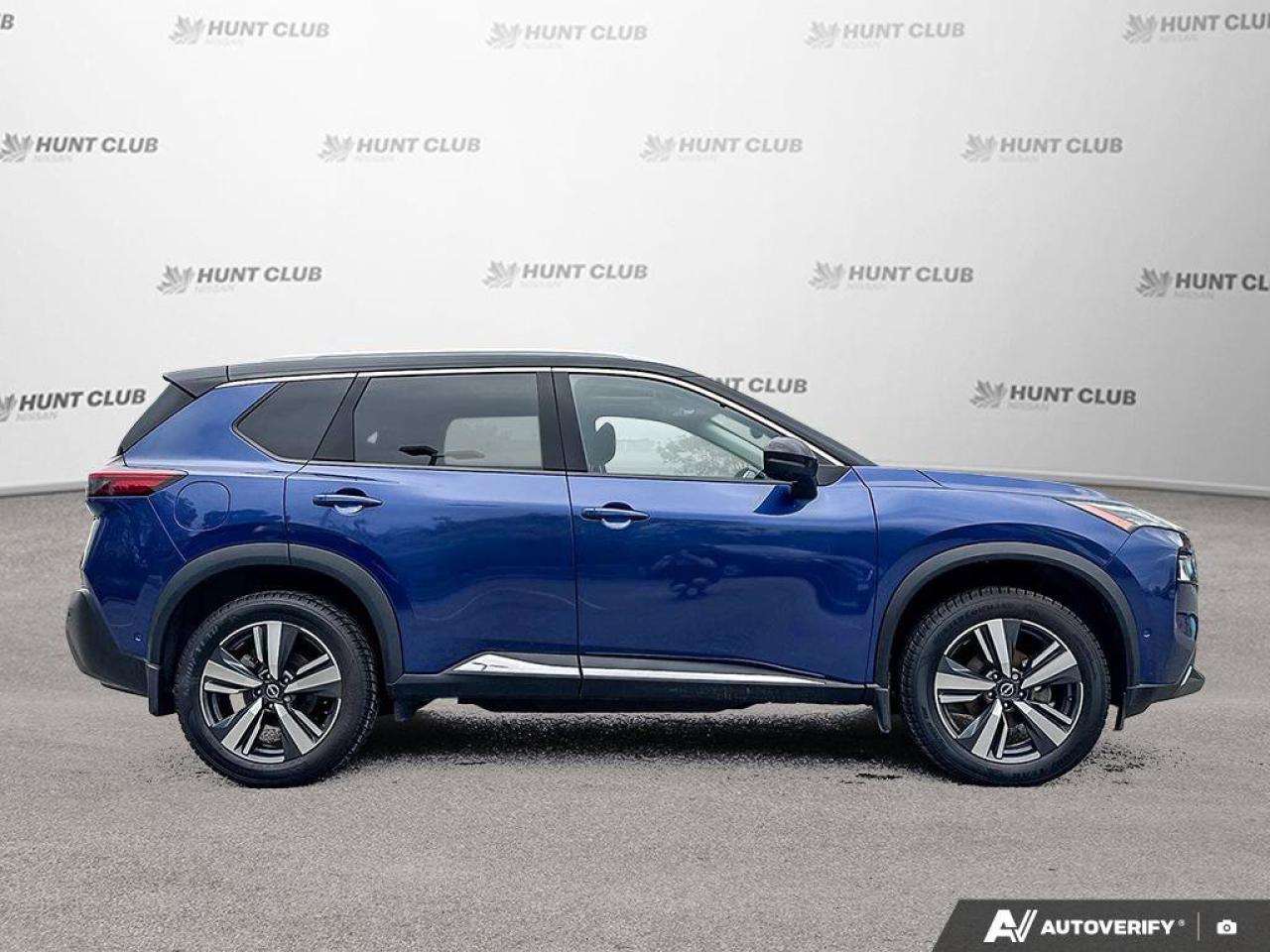 2023 Nissan Rogue SL Photo