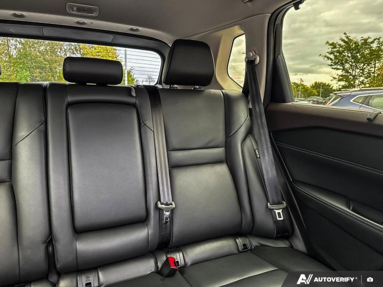 2023 Nissan Rogue SL Photo