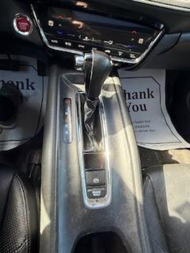 2017 Honda HR-V EX-L   AS IS   AS TRADED, NEEDS SOME LOVE. Photo