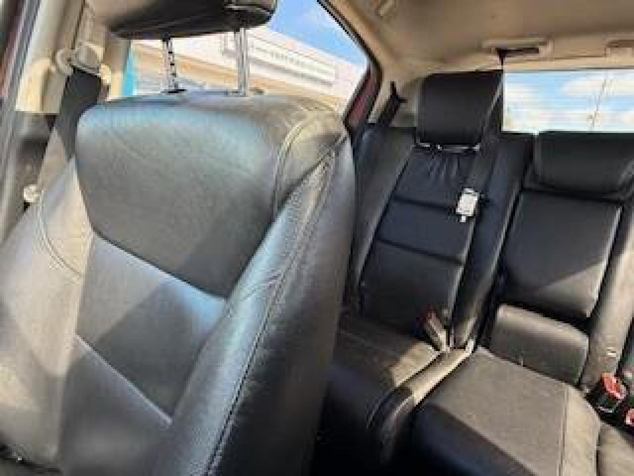 2017 Honda HR-V EX-L   AS IS   AS TRADED, NEEDS SOME LOVE. Photo