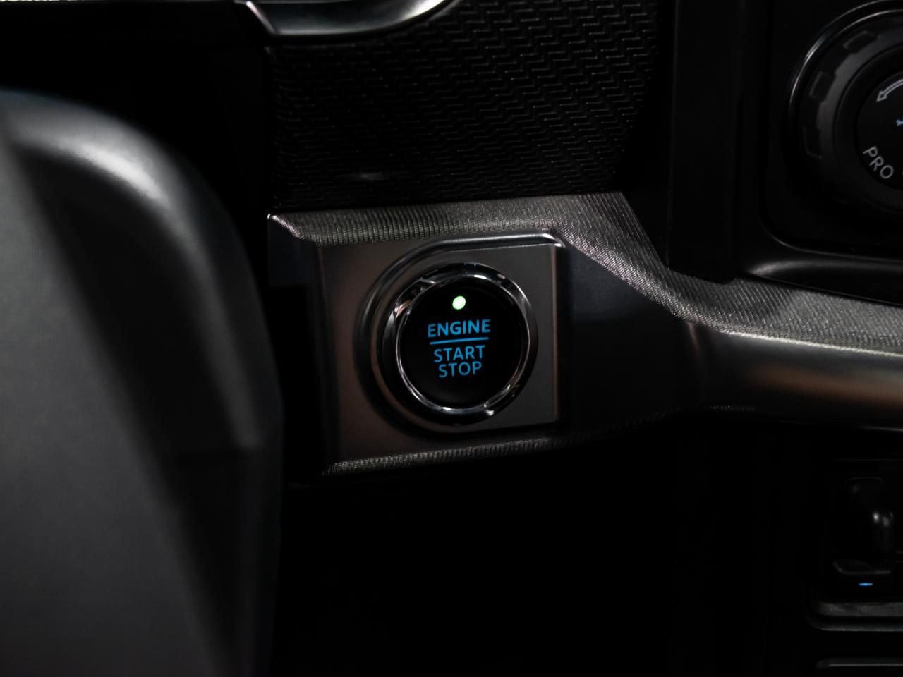 2022 Ford F-150 4WD Super Crew 5.5' Box Accident Free Twin-Turbo Photo