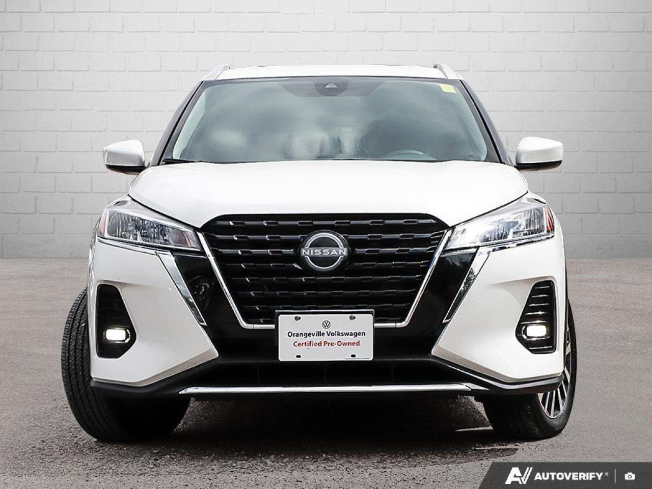 2023 Nissan Kicks SVONE-OWNER, ACCIDENT-FREE, FWD, CARPLAY, HTD SEAT Photo