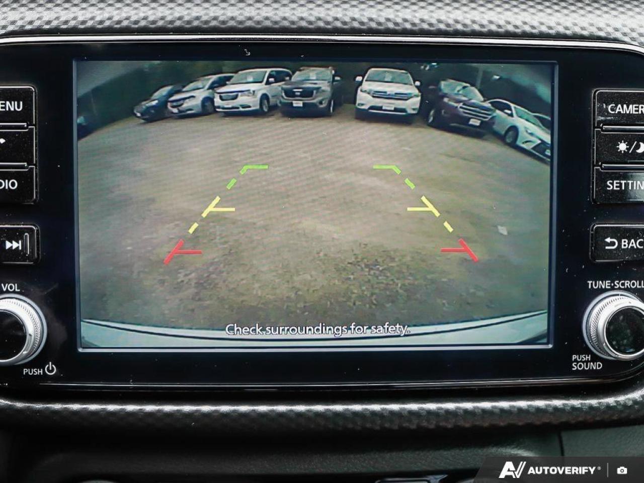 2023 Nissan Kicks SVONE-OWNER, ACCIDENT-FREE, FWD, CARPLAY, HTD SEAT Photo